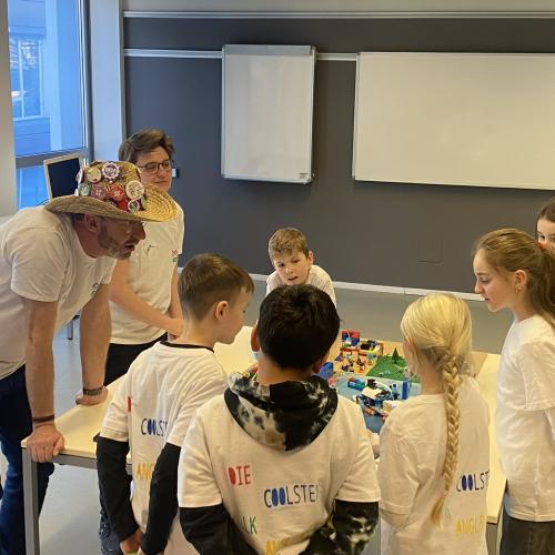 FLL 25