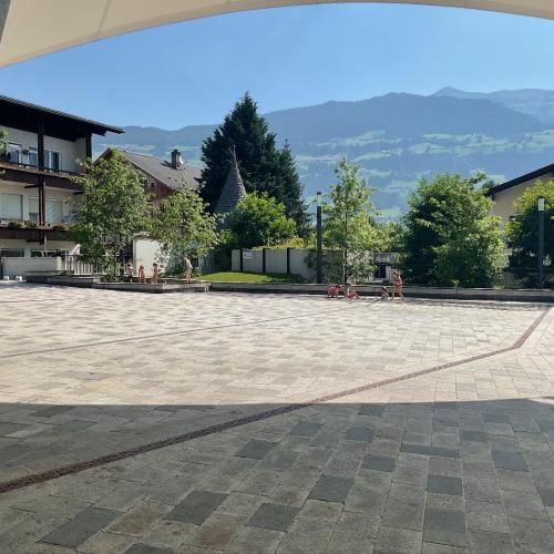 Dorfplatz 1c