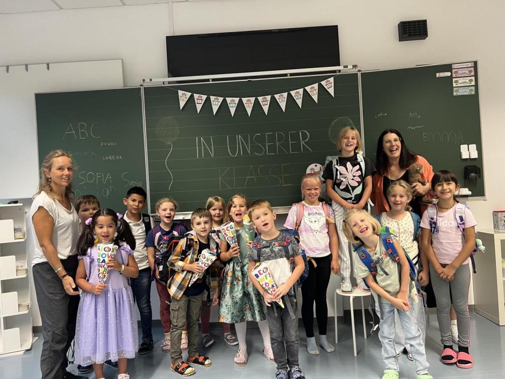 7 Kinder in der 1MSTA